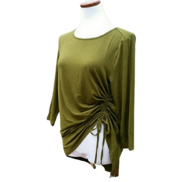Zoe & Phoebe Tops - 🔥FINAL PRICE!🔥 ZOE AND PHOEBE Tunic Green Ruched Asymmetrical Med
